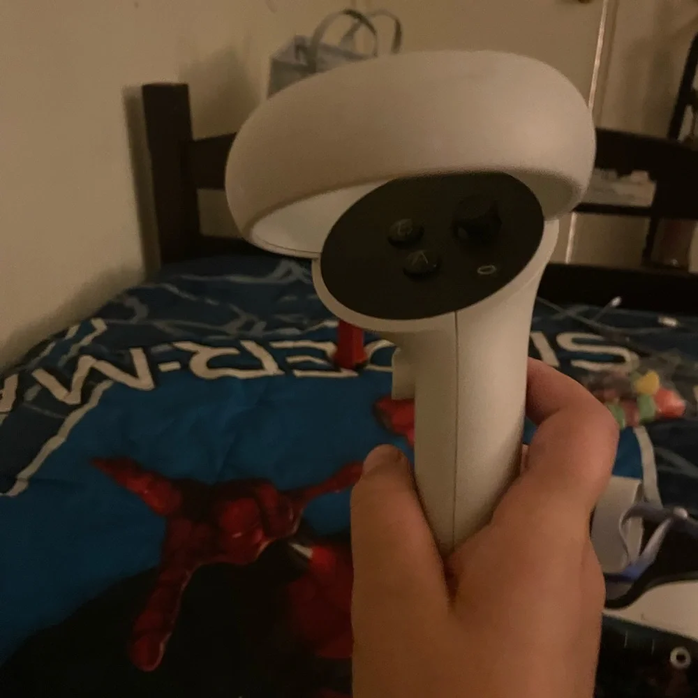 Brand new/ oculus with controllers/demon slayer stickers on oculus